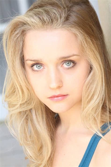 I'm mentally dating a nonexistent blonde blue eyed baker. Pin on Character Inspiration--Female