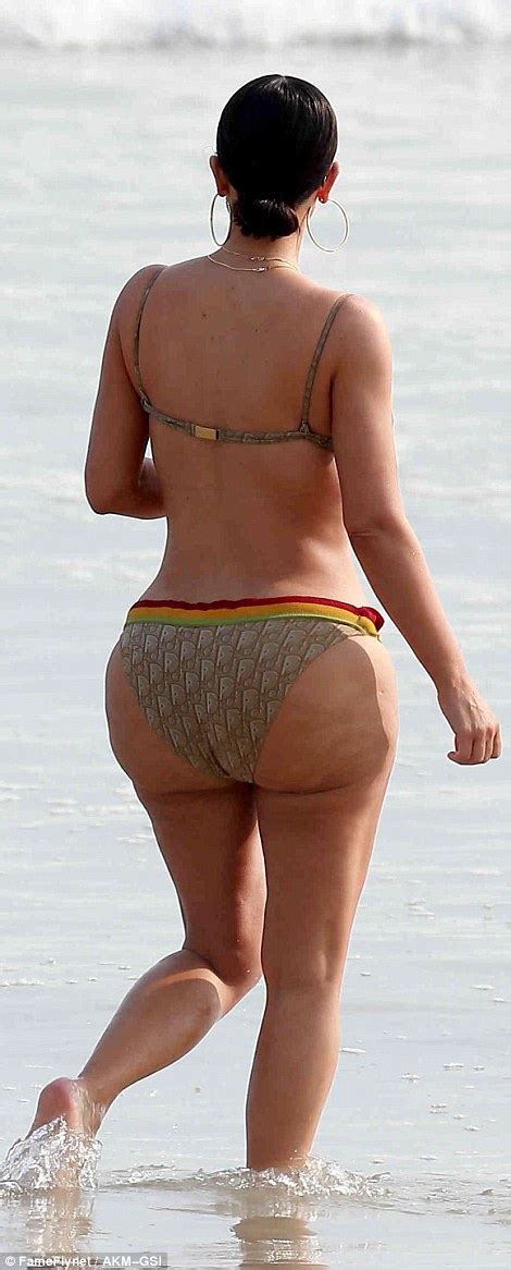 If You See Kim Kardashians Latest Bikini Body Youll Embrace Your Beauty Fpn