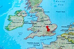 Londres Reino Unido Anclado En Un Mapa De Europa Foto de stock y más ...