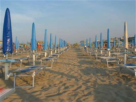 Rimini Adriatic Coast and surroundings Emilia Romagna - Italy Traveller ...