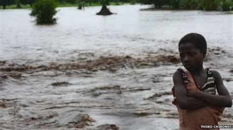 Mozambique And Malawi Floods Cause Havoc Bbc News