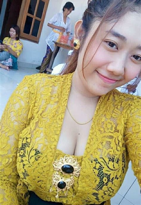 Kebaya Bali Gianyar Indonesian Girls Denpasar Kuta Balinese Sari Instagram Posts Blouse