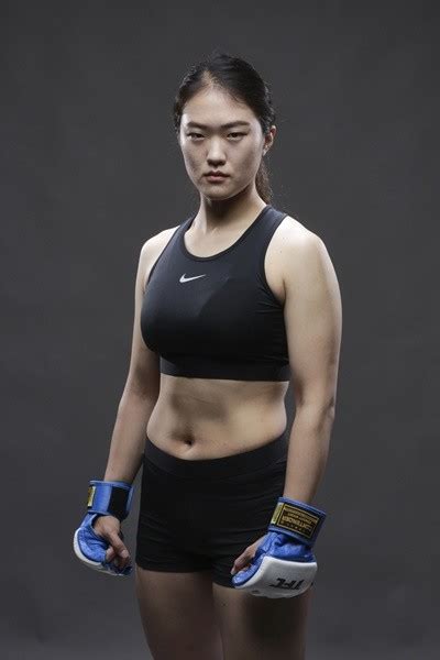 .14 진태현이 5개월간 '2번의 유산'을 했다고 털어놓으며 부인인 박시은을 위로해달라는 글을 올렸다 10:18 혜리가 드라마 '간 떨어지는 동거' 첫 방송을 앞두고 복잡한 심경을 토로했다 11:52 김정화 남편. TFC ′日 원정승′ 김명보 ＂다음 상대는 최정윤…피하지 말고 ...