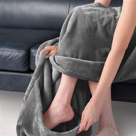 Brookstone Nap Cozy Footed Throw Blanket 50 W X 70 L
