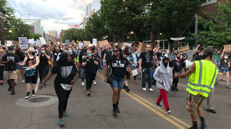 Chattanooga Protesters Continue Call For Police Reform After City