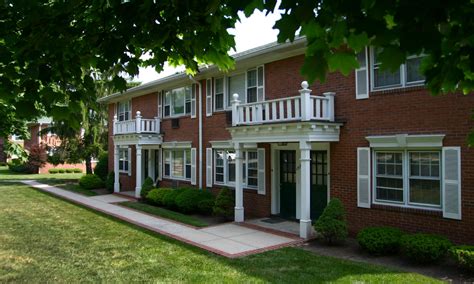 Cedar Grove Nj Apartments For Rent In Essex County Cedar Village