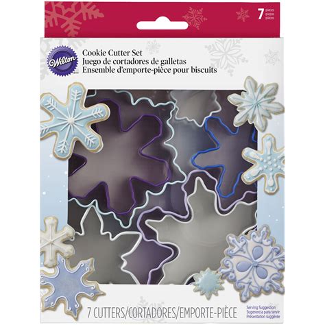 Wilton Snowflake 7 Piece Cookie Cutter Set