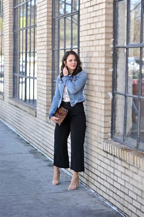 How Styling Wide Leg Cropped Pants Will Be Your New Favorite Trick For