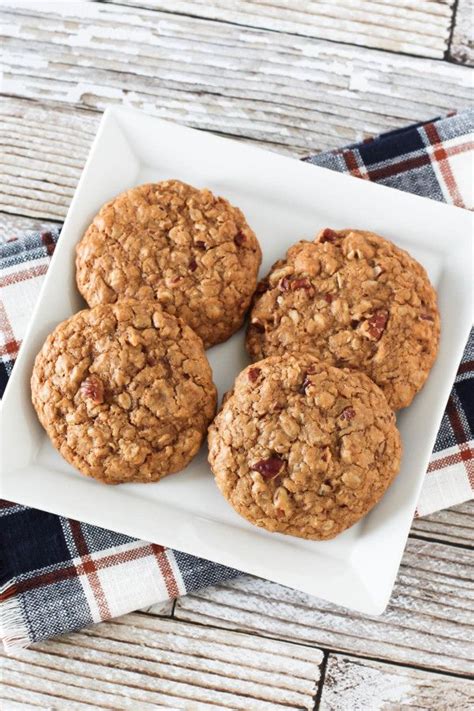 Cookies are sweet treats that can be soft and chewy or crunchy and filled with. Gluten free vegan maple pecan oatmeal cookies | Recipe ...