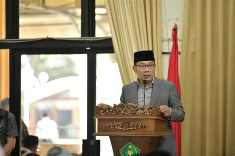Ridwan Kamil Lepas 413 Calon Jemaah Haji Kloter 34 Asal Jawa Barat