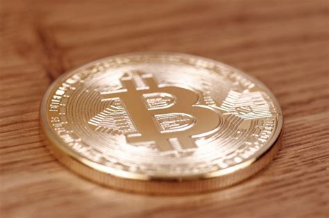Just a simple question, does this gives government a go signal to intervene bitcoin? Official Document Confirms Bitcoin's Legal Status in Russia