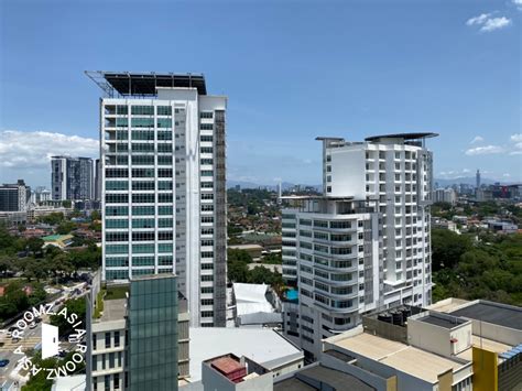 Office comes with awesome city skyline view balcony laminated wood flooring wall to ceiling mirror bathroom with 2 toilets pantry sink. New!! PJ Seksyen 52/ 14 / 7 / 8, Walking distance to Asia ...