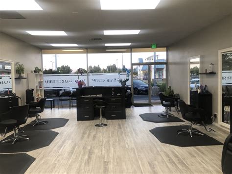 25 Best Hair Salons Near Santa Clarita, CA - 2022 BestProsInTown