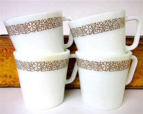 Vintage 8 Woodland Brown Corelle Pyrex Mugs Brown And White Dishes