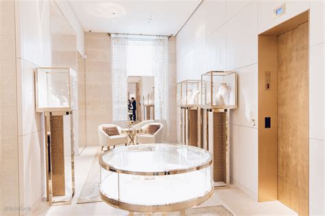 Louis Vuitton Flagship Store Paris Iqs Executive