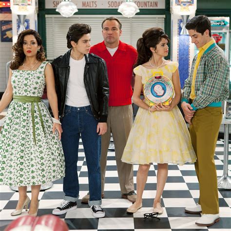 What The Cast Of Wizards Of Waverly Place Are Up To Now Teen Vogue