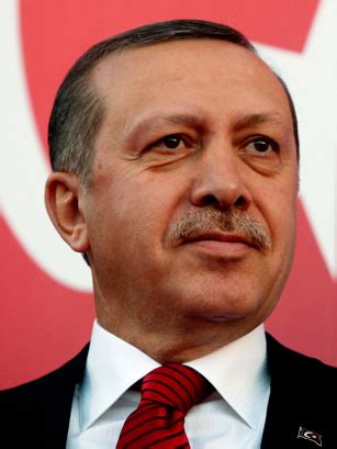 He came to power as head of the islamist justice and development party, promising to solve turkey's economic and social problems. De la guerre impérialiste contre la Syrie : Erdogan Pacha ...