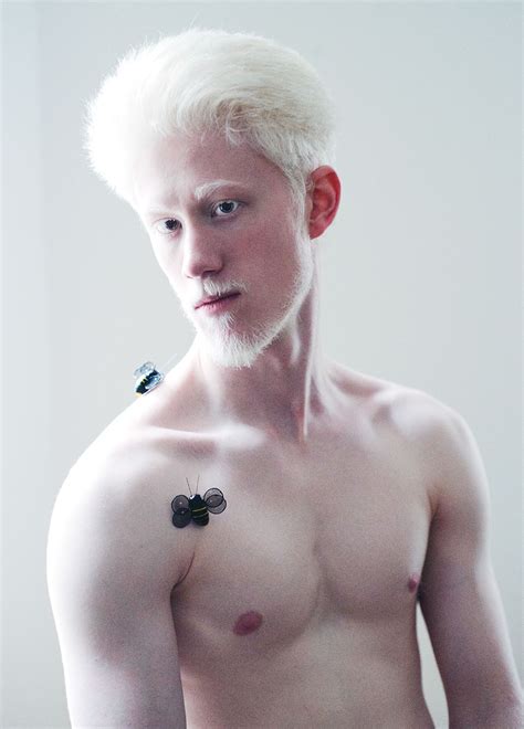 Albino People Wholl Mesmerize You With Their Otherworldly Beauty Bored Panda