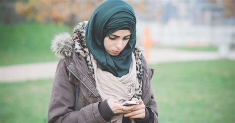 Muslim Women Hijab Whisper App Anonymous Comments