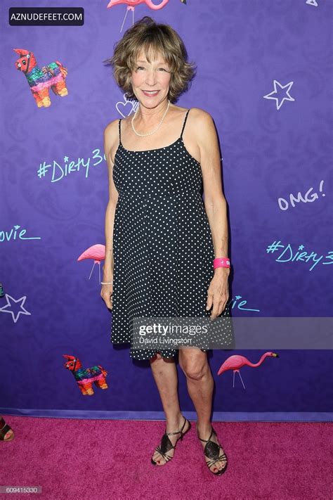 BETSY RANDLE Feet - AZNudeFeet