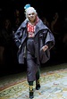 Vivienne Westwood se convierte en modelo de su desfile en París