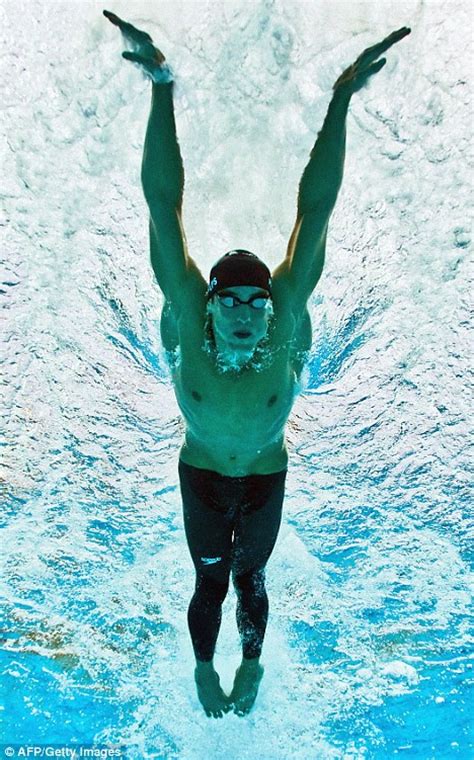 Eleven Golds Us Swimmer Michael Phelps Becomes The Greatest Olympian