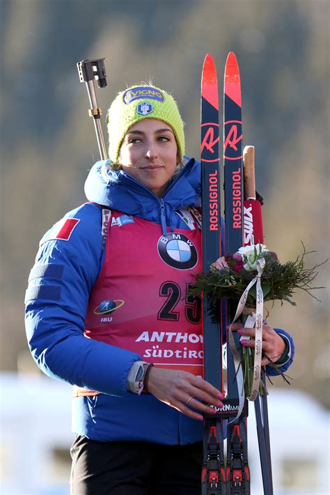 Allenamento in altura, tanta neve, piste perfette, aquagranda. Lisa Vittozzi quinta nella sprint di Anterselva, ora è a ...