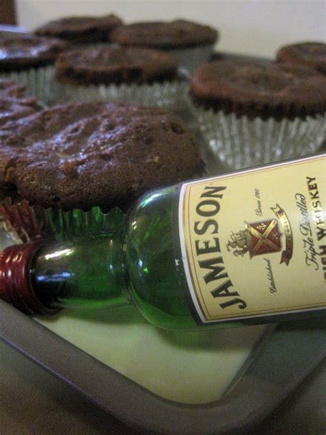 It's difficult to make good vegan frosting because basically all you have is sugar and fats to make it. my feelings taste like cupcakes: Wet Chocolate Irish Coffee Cupcakes