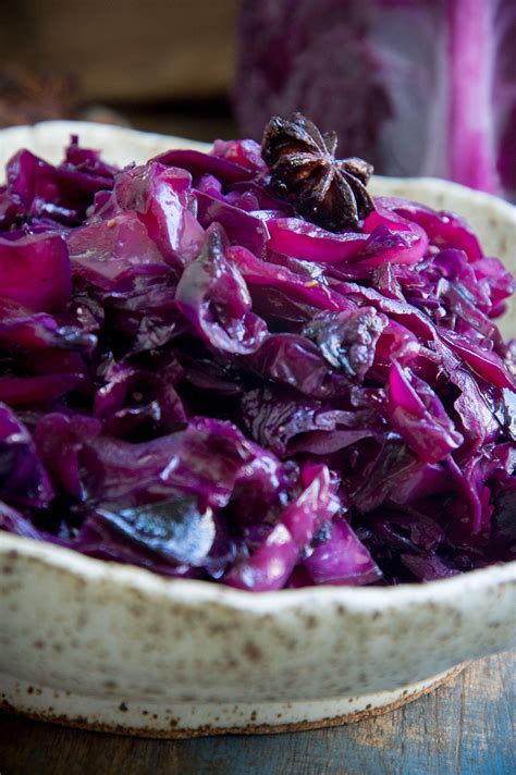 This Easy Recipe For Low Carb Sweet And Sour Red Cabbage Will Make You