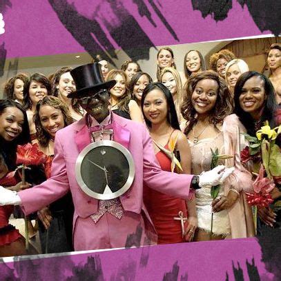 Flavor of love (2006 )his relationship with hoopz over, flavor flav looks for a new lady among 20 contenders (plus one woman who is actually a mole for flav). How Flavor of Love Found Its Memorable Cast