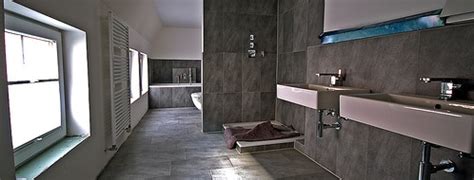 Wir haben schöne und funktionale einrichtungsbeispiele für dein bad. Das Badezimmer kreativ gestalten | Einrichtung - Möbel Blog