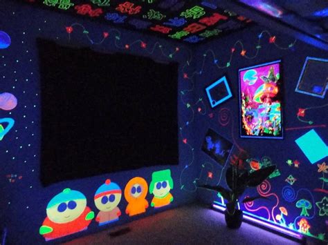 Alibaba.com offers 3,466 light blue bedroom decor products. Cool Blacklight Room Ideas - The Arts