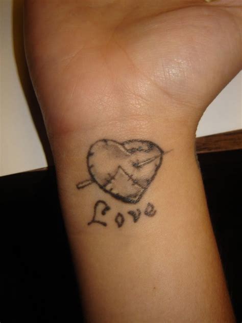Cool Heart Tattoo Design For Wrist Tattoomagz › Tattoo