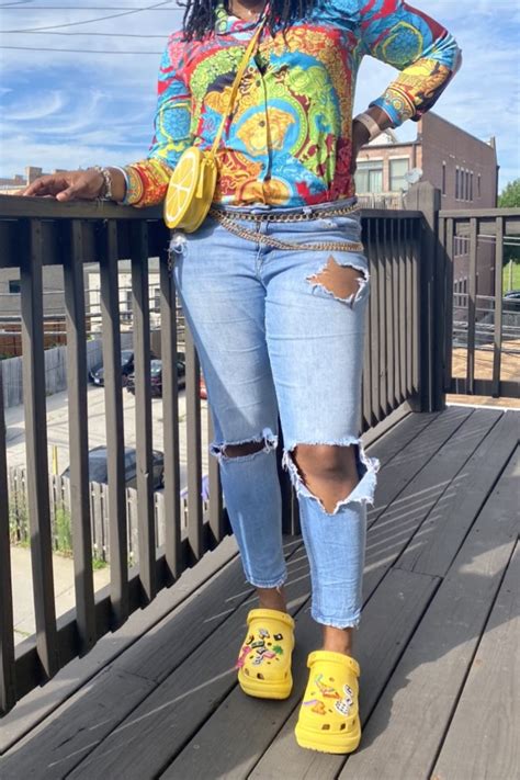 Https://wstravely.com/outfit/crocs Bae Clog Outfit