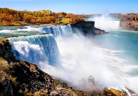 14 Amazing Waterfalls Around The World You Have To Travel To See