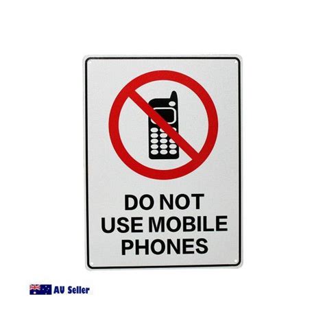 Warning Do Not Use Mobile Phone Sign Safety Workplace 200x300mm Metal
