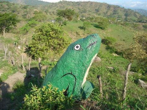 Simbolo De Arteaga Michoacán Esta Piedra Pintada De Rana Mexico