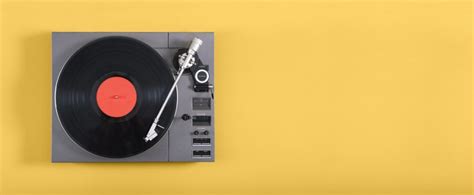 A Look At The Reasons Why Vinyl Has Regained Popularity Vdc Group