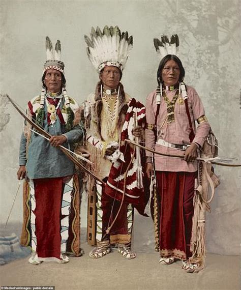 Native Americans Seen In Amazing Colorized Photos From 100 Years Ago Daily Mail Online