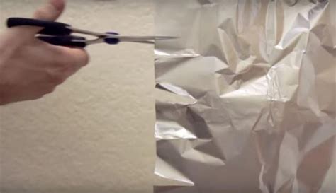 De Quel Coté Utiliser Le Papier Aluminium - 4 façons brillantes d'utiliser du papier d'aluminium qui n'ont rien à