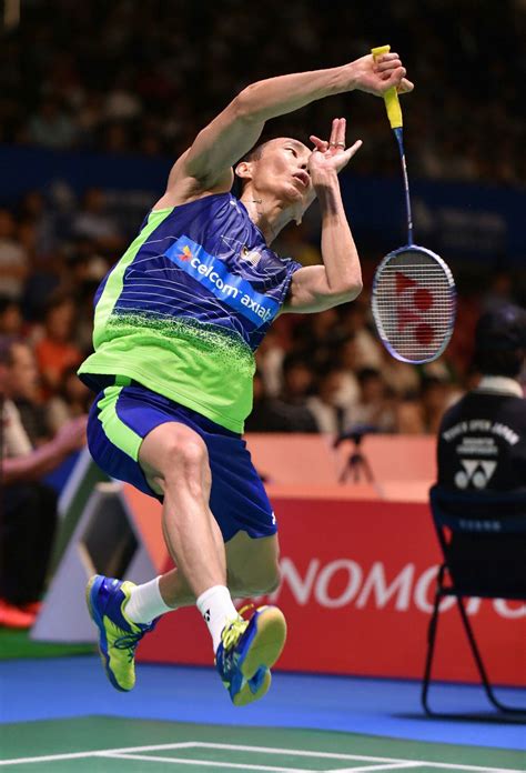 Lee chong wei achieves the fastest badminton smash in competition (male) with 417km/h. Lee Chong Wei badminton | Badminton pictures, Badminton ...