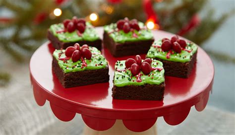 Place in refrigerator while you make your ganache. Christmas Gift Brownie Squares | Baking Recipes | Betty Crocker AU