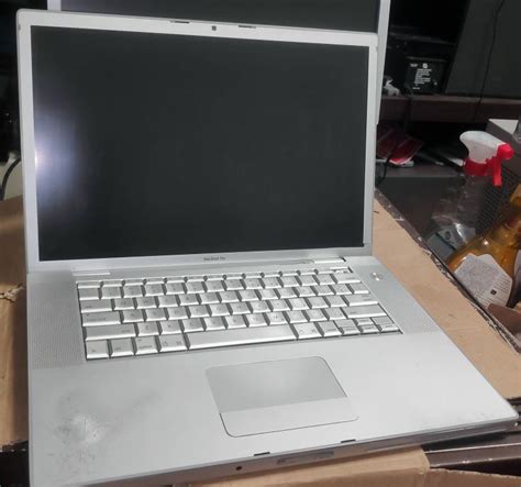 Midlate 2007 Apple Macbook Pro Core 2 Duo Laptop