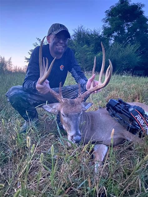 Hunter Kills 10 Point Buck 3 Weeks After Liver Transplant Field And Stream