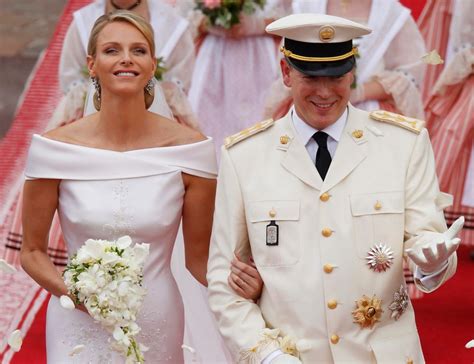 Juli 2011 seine langjährige liebe charlene wittstock. Hochzeit in Monaco: Albert und Charlene sind kirchlich ...