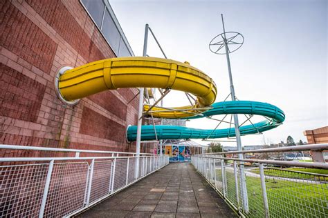 Pictures Perth Leisure Pool Has Been Making Waves Since 1988