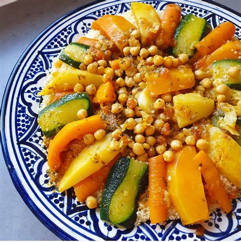 Marokkaanse Couscous Met Kip Couscous Ras El Hanout Diner A Food Hot