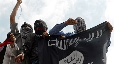 What Is Isis And Islamic State Everything You Need To Know About Isis Teen Vogue