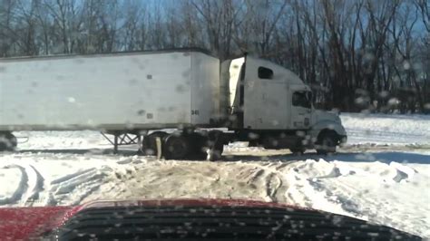 Semi Truck Stuck In Snow Youtube