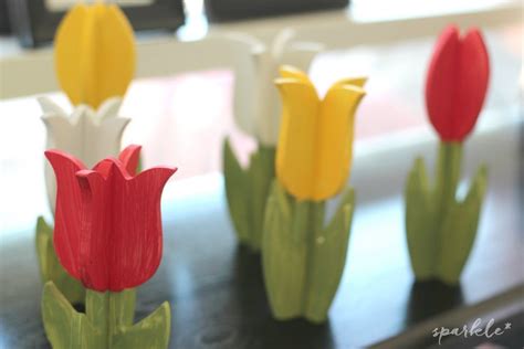Diy Painted Wooden Tulips Super Cute Springtime Decor Wooden Crafts